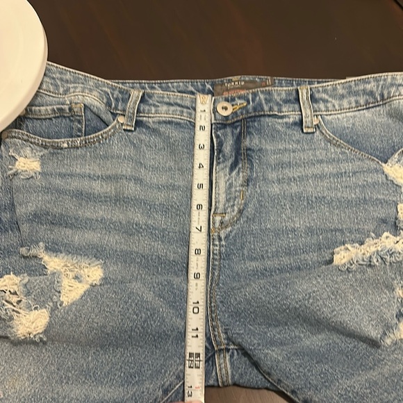 Torrid High Rise Distressed Straight Leg Jeans Size 16R - Picture 3 of 11
